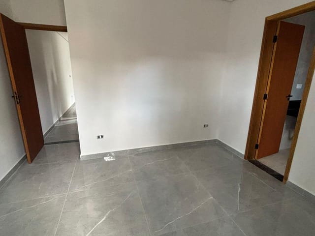 Apartamento 2 quartos e 2 banheiros, à venda, no bairro Parque Novo Oratório em Santo André