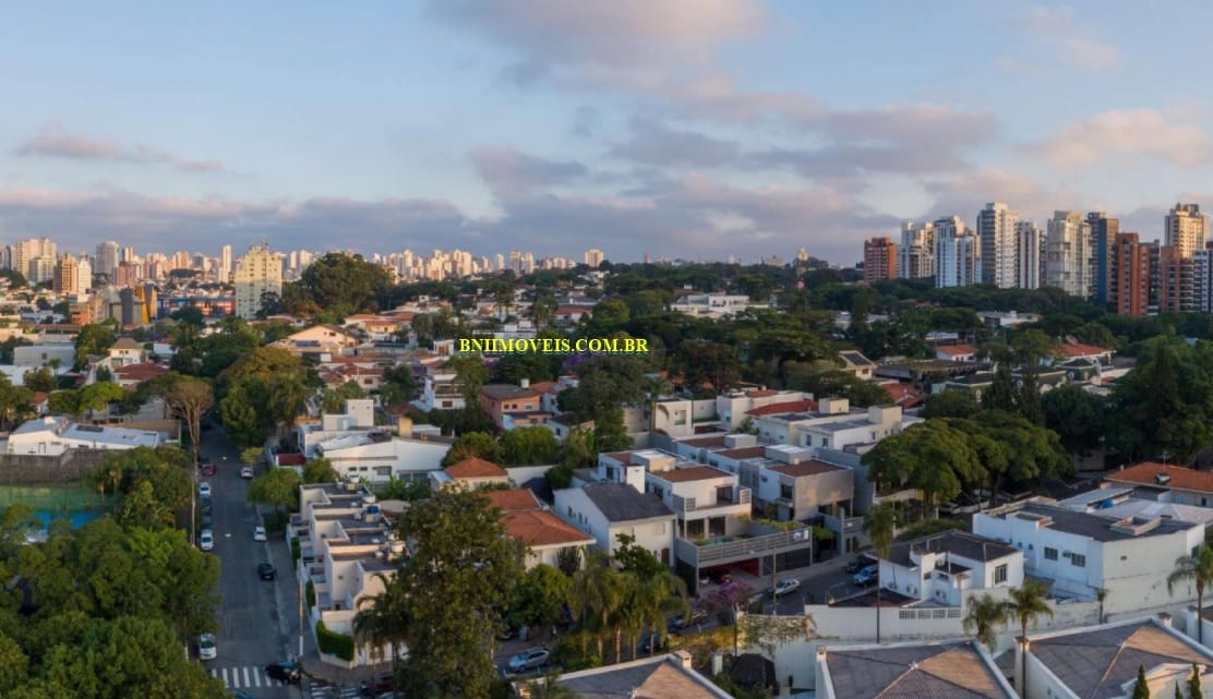 Apartamento, 4 quartos, 307 m² - Foto 2