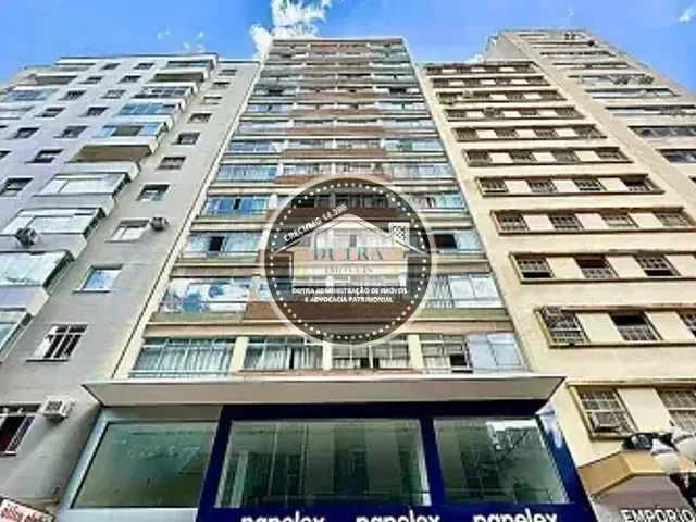 Apartamento com 148m² 4 quartos e 2 banheiros, para alugar, no bairro Centro em Juiz de Fora