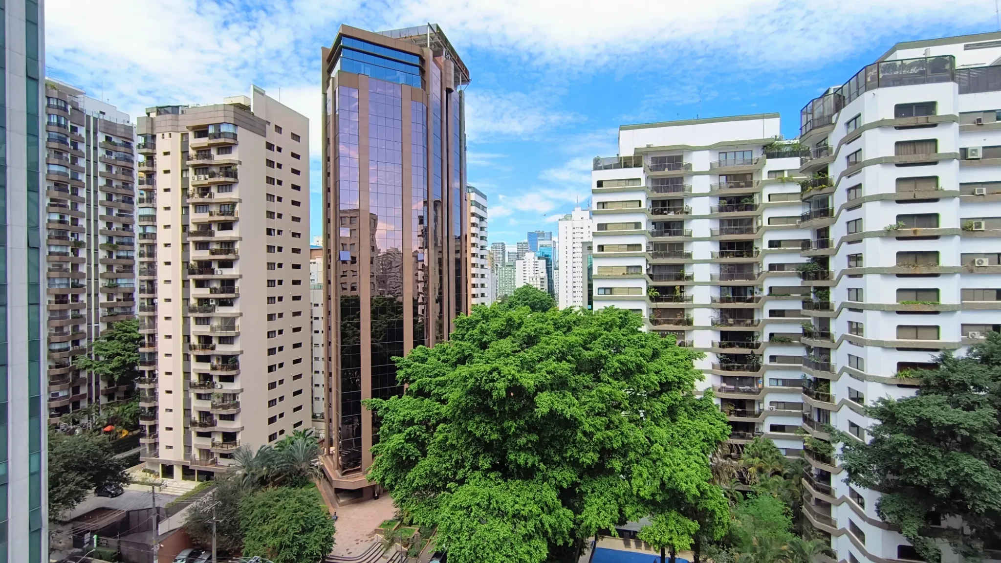 Apartamento à venda com 2 quartos, 1 suíte, 2 vagas e 70m² no Itaim Bibi, São Paulo (SP) — foto 5 de 30