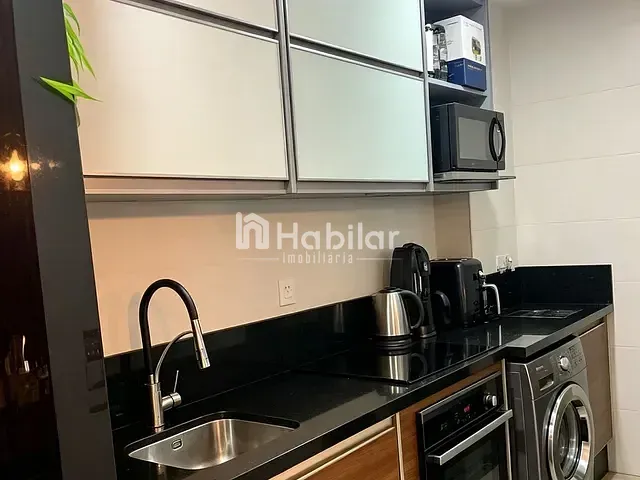 Apartamento 2 quartos e 2 banheiros, para alugar, no bairro Caminho das Árvores em Salvador