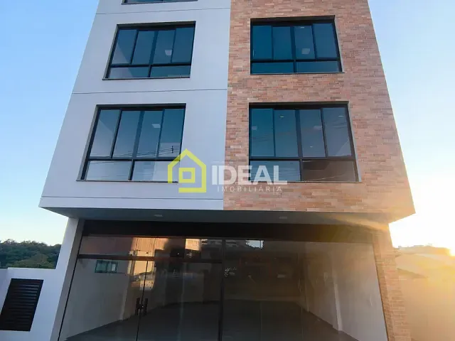 Apartamento 1 quarto e 1 banheiro, à venda, no bairro Santa Cruz em Concórdia
