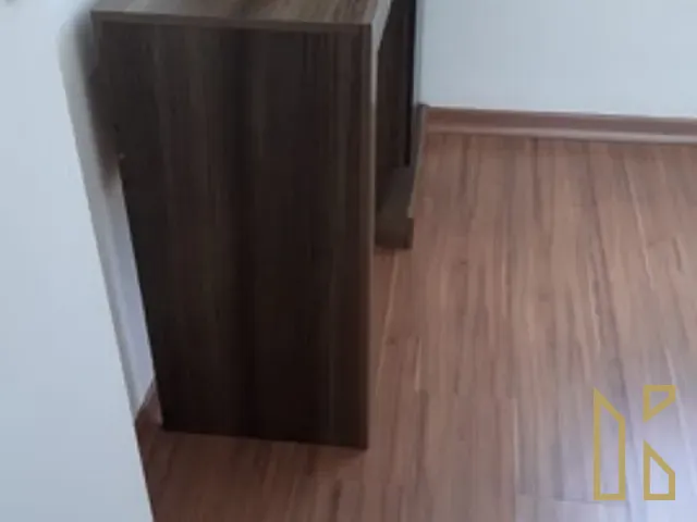 Apartamento com 53m² 2 quartos e 1 banheiro, à venda, no bairro Jardim Jóquei Club em Londrina
