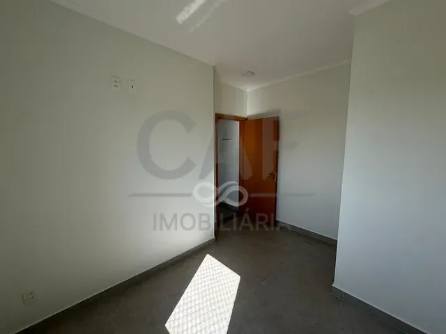 Apartamento com 100m² 3 quartos e 2 banheiros, à venda ou para alugar, no bairro Parque Dos Ipês em Jaguariúna