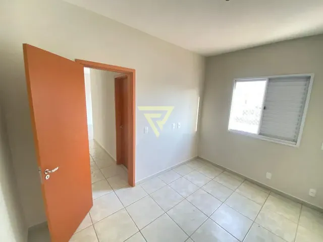 Apartamento 2 quartos e 1 banheiro, à venda, no bairro Presidente Dutra em Ribeirão Preto