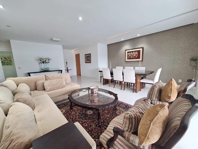 Apartamento com 206m² 4 quartos e 5 banheiros, para alugar, no bairro Barra da Tijuca em Rio de Janeiro
