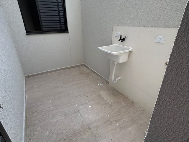 Apartamento 2 quartos e 2 banheiros, à venda, no bairro Parque Novo Oratório em Santo André