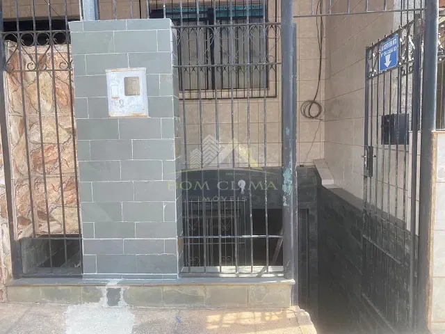 Apartamento 3 quartos e 1 banheiro, à venda, no bairro Nossa Senhora Aparecida em Juiz de Fora