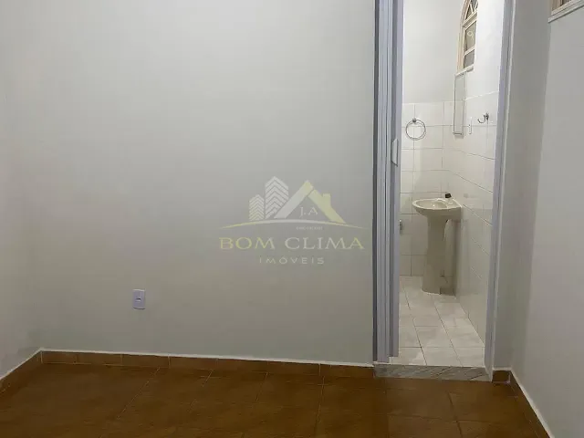 Apartamento 3 quartos e 1 banheiro, à venda, no bairro Nossa Senhora Aparecida em Juiz de Fora