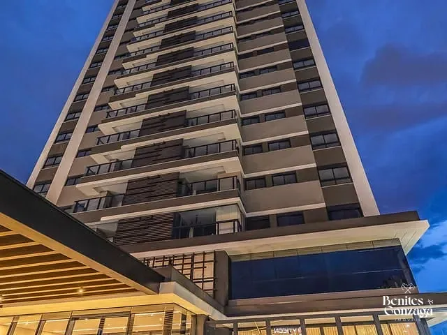 Apartamento com 184m² 3 quartos e 2 banheiros, à venda, no bairro Vila Bosque em Maringá