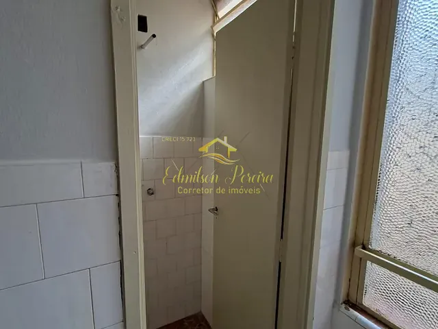 Apartamento com 112m² 3 quartos e 2 banheiros, à venda, no bairro Centro em Londrina