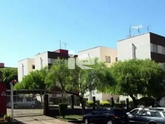 Apartamento 3 quartos e 1 banheiro, para alugar, no bairro Centro em Rolândia
