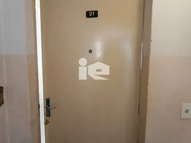 Apartamento 3 quartos e 1 banheiro, para alugar, no bairro Centro em Rolândia