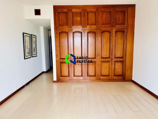 Apartamento com 225m² 4 quartos e 4 banheiros, à venda, no bairro Barra da Tijuca em Rio de Janeiro