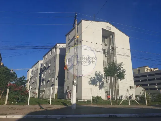 Apartamento 2 quartos e 1 banheiro, à venda, no bairro São Gonçalo em Pelotas