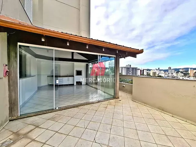 Apartamento com 87m² 3 quartos e 2 banheiros, à venda, no bairro Vila Nova em Blumenau
