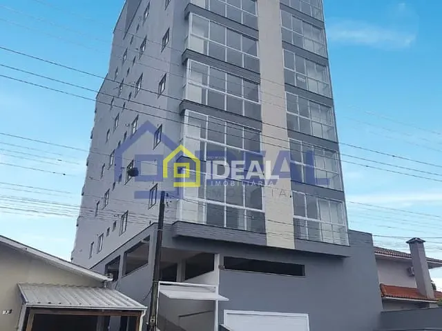 Apartamento 2 quartos e 2 banheiros, à venda, no bairro Santa Cruz em Concórdia