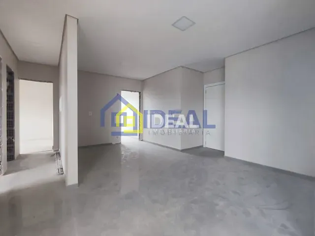 Apartamento 2 quartos e 2 banheiros, à venda, no bairro Santa Cruz em Concórdia
