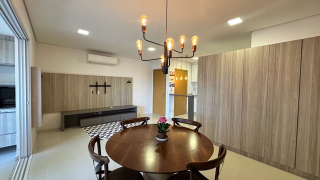 Apartamento com 178m² 3 quartos e 2 banheiros, à venda, no bairro Gleba Fazenda Palhano em Londrina