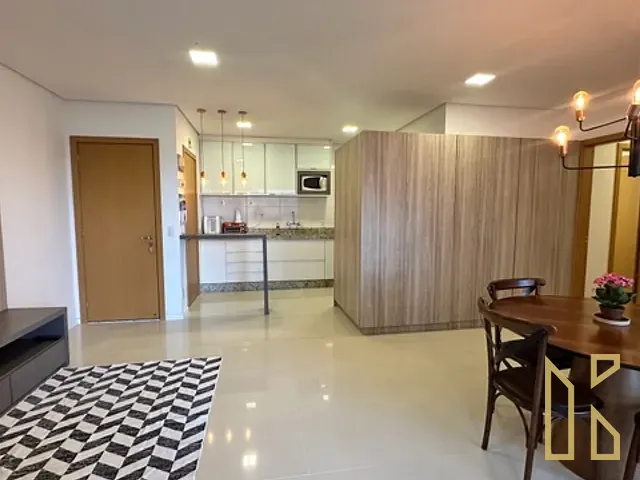 Apartamento com 178m² 3 quartos e 2 banheiros, à venda, no bairro Gleba Fazenda Palhano em Londrina