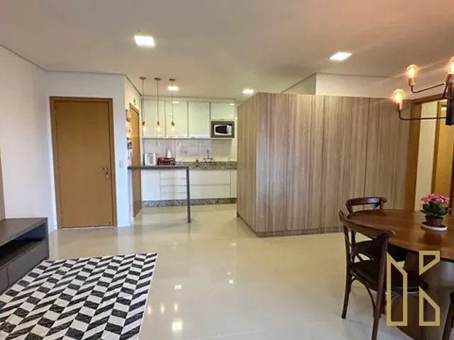 Apartamento com 178m² 3 quartos e 2 banheiros, à venda, no bairro Gleba Fazenda Palhano em Londrina