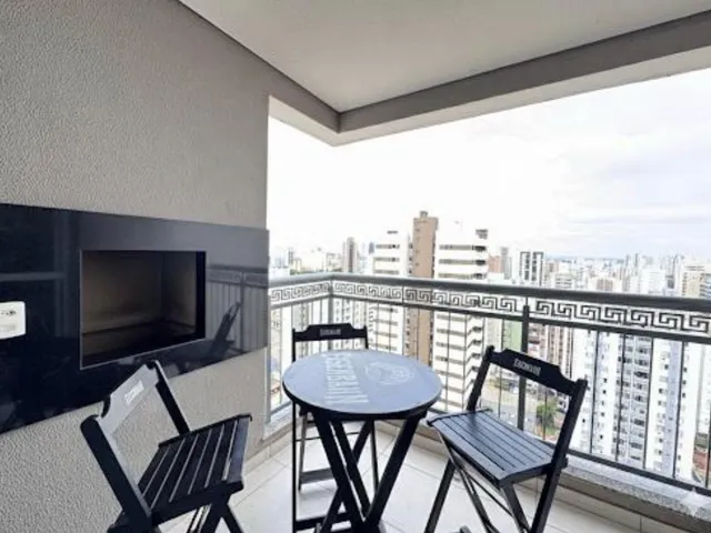 Apartamento com 10m² 2 quartos e 2 banheiros, à venda, no bairro Centro em Londrina