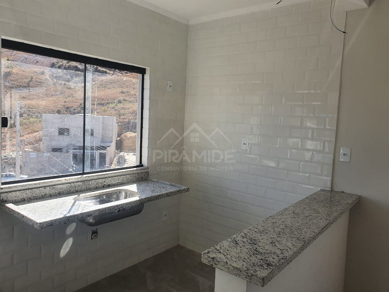 Apartamento à venda com 2 quartos, 50m² - Foto 2