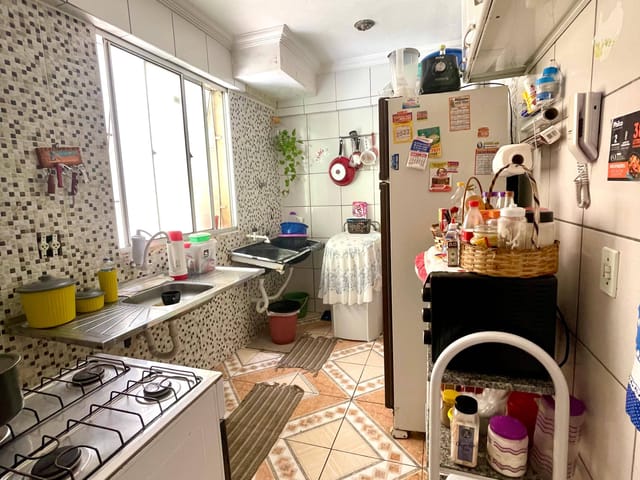 Apartamento 2 quartos e 1 banheiro, à venda, no bairro Jaqueline em Belo Horizonte