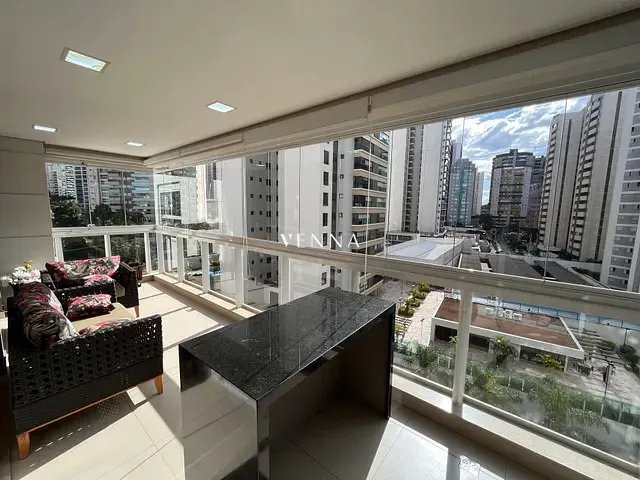 Apartamento com 229m² 3 quartos e 4 banheiros, para alugar, no bairro Gleba Fazenda Palhano em Londrina