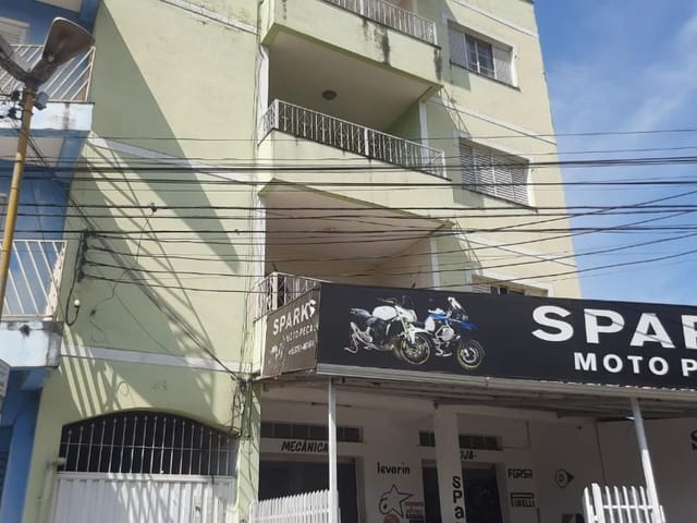 Apartamento com 82m² 3 quartos e 2 banheiros, à venda, no bairro Centro em Cambuí