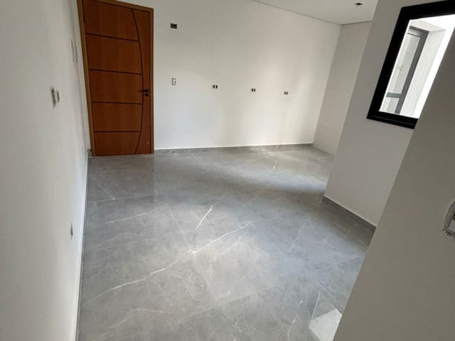 Apartamento 2 quartos e 2 banheiros, à venda, no bairro Parque Novo Oratório em Santo André