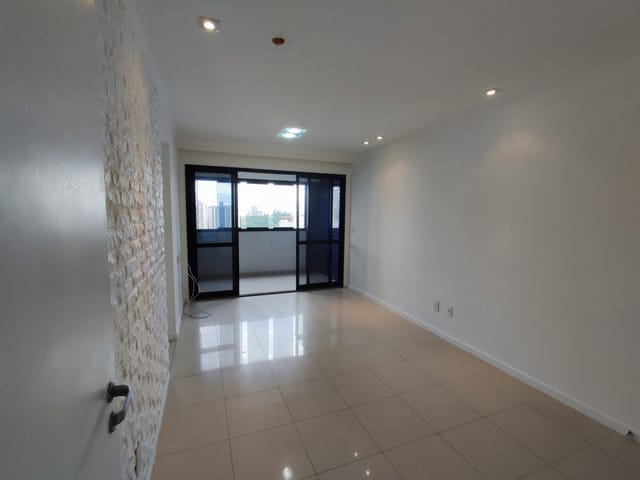 Foto do Apartamento - 3/4 nascente no Candeal com varanda Reiki, 2 vagas e condomínio clube completo, conforto, lazer e segurança para sua família em Salvador | Santa Rosas Imóveis