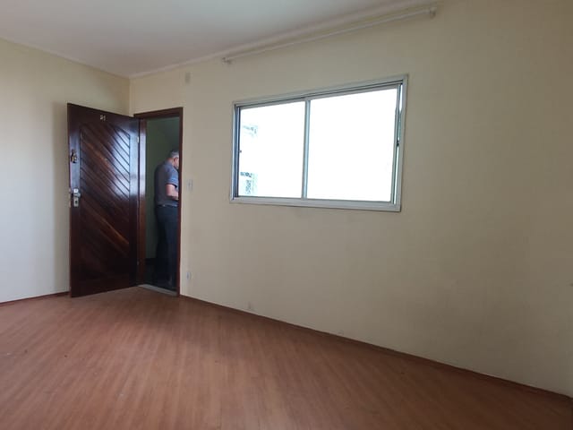 Foto do Apartamento - Apartamento com 2 dormitórios para alugar, 60 m² - Jardim dos Pimentas - Guarulhos/SP | Imobiliária Compare