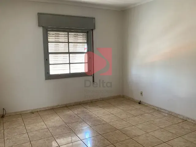 Apartamento 2 quartos e 1 banheiro, à venda, no bairro Centro em Pirassununga