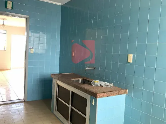 Apartamento 2 quartos e 1 banheiro, à venda, no bairro Centro em Pirassununga