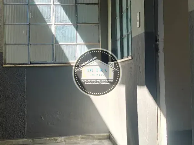 Apartamento 2 quartos e 1 banheiro, para alugar, no bairro Marumbi em Juiz de Fora