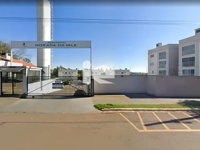 Apartamento 2 quartos e 1 banheiro, para alugar, no bairro Centro em Rolândia