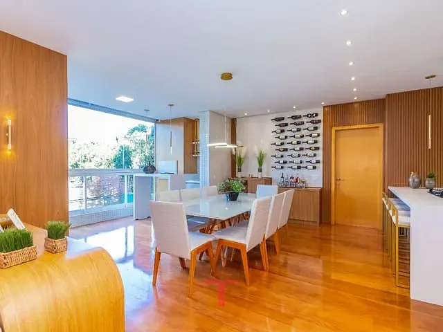 Apartamento com 230m² 3 quartos e 4 banheiros, à venda, no bairro Mossunguê em Curitiba