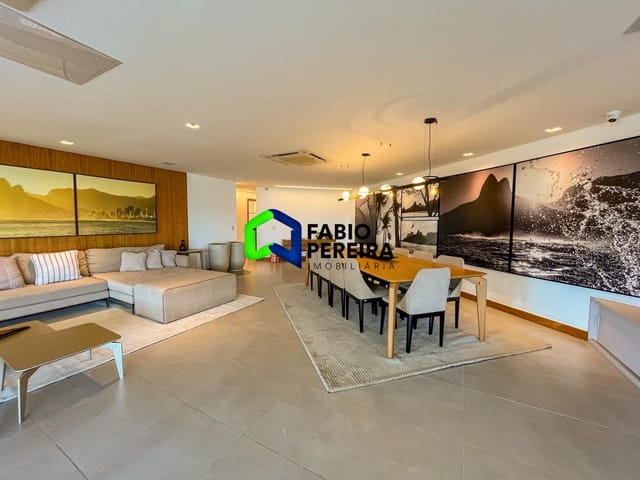 Apartamento com 300m² 4 quartos e 5 banheiros, à venda, no bairro Barra da Tijuca em Rio de Janeiro