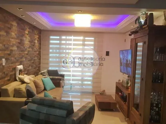 Apartamento 2 quartos e 2 banheiros, à venda, no bairro São Gonçalo em Pelotas