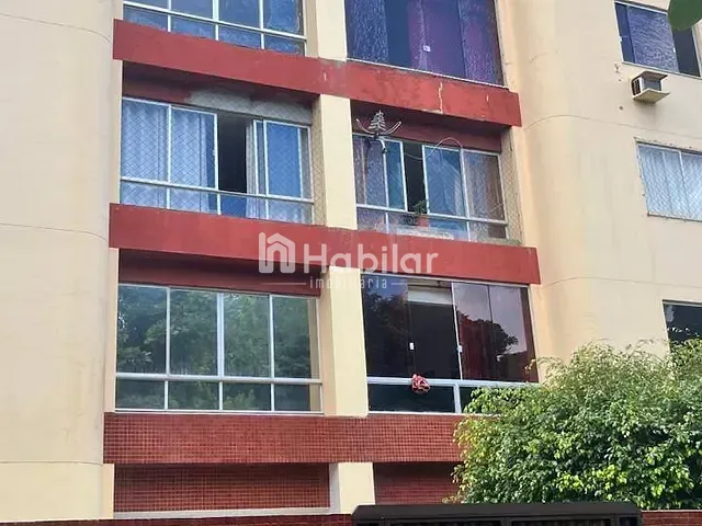 Apartamento 2 quartos e 2 banheiros, à venda, no bairro Armação em Salvador