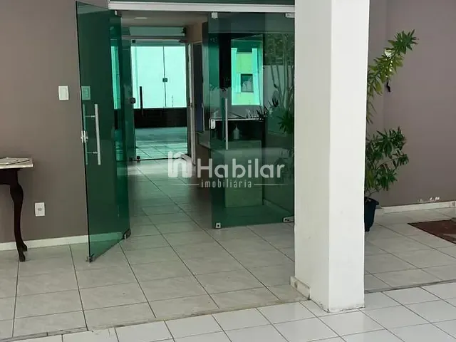 Apartamento 2 quartos e 2 banheiros, à venda, no bairro Armação em Salvador