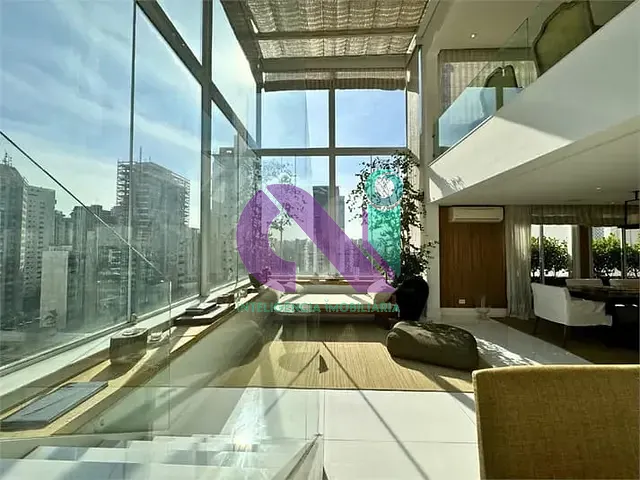 Apartamento 2 quartos e 4 banheiros, à venda, no bairro Vila Nova Conceição em São Paulo