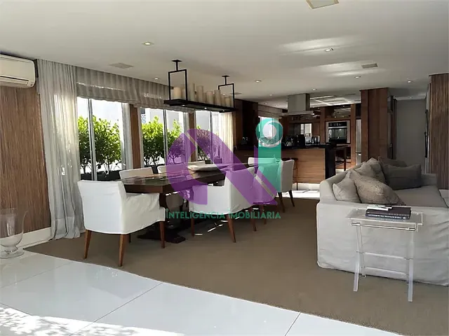 Apartamento 2 quartos e 4 banheiros, à venda, no bairro Vila Nova Conceição em São Paulo