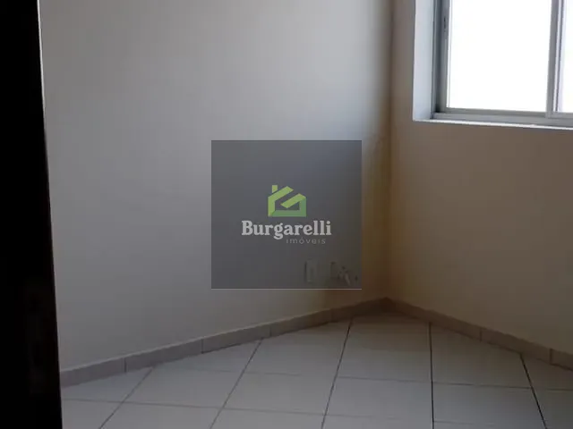 Apartamento 2 quartos e 1 banheiro, para alugar, no bairro Padre Dehon em Lavras
