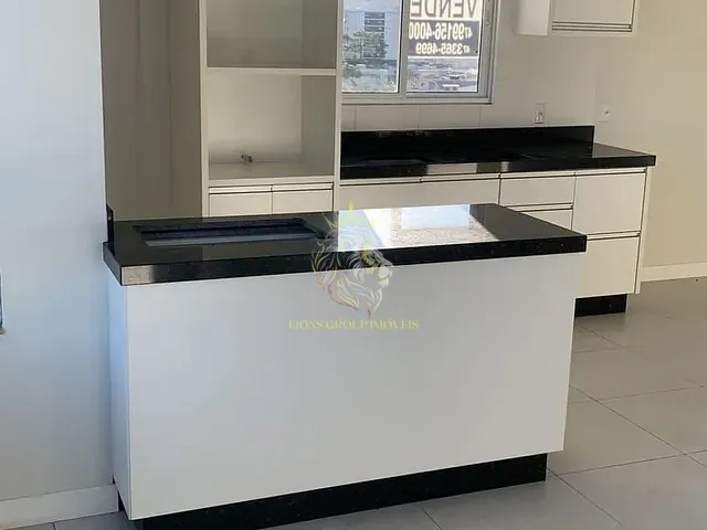 Apartamento 2 quartos e 3 banheiros, à venda, no bairro Centro em Camboriú