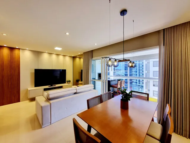 Apartamento com 10m² 3 quartos e 2 banheiros, à venda, no bairro Gleba Palhano em Londrina