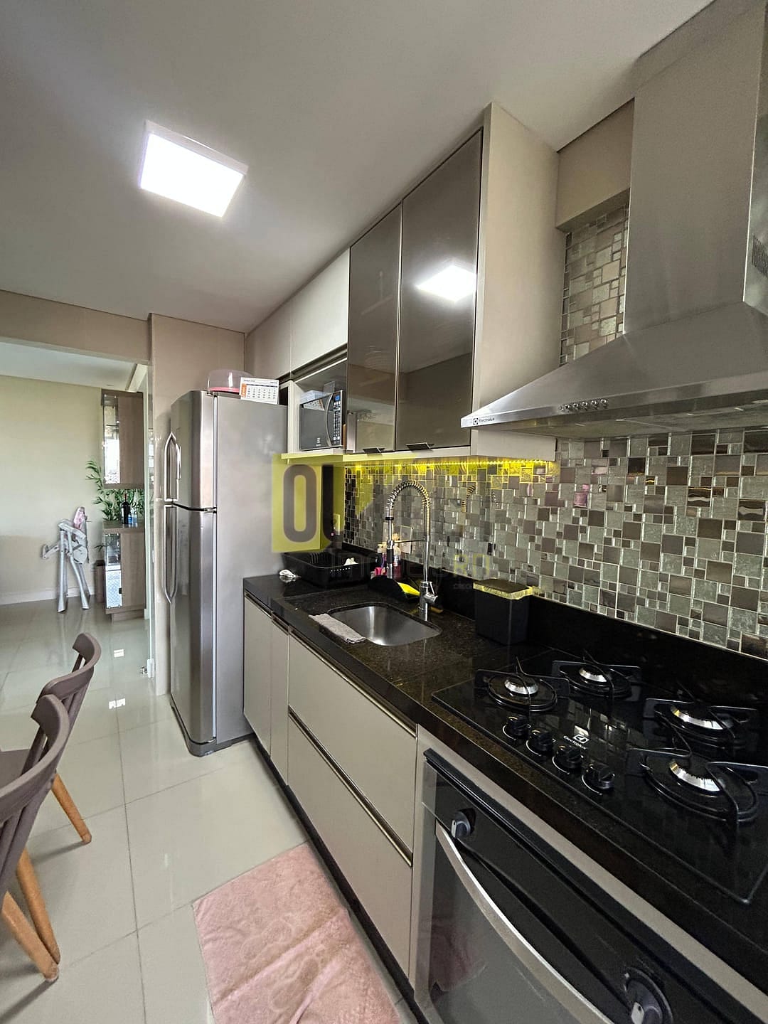 Apartamento à venda com 2 quartos, 67m² - Foto 17
