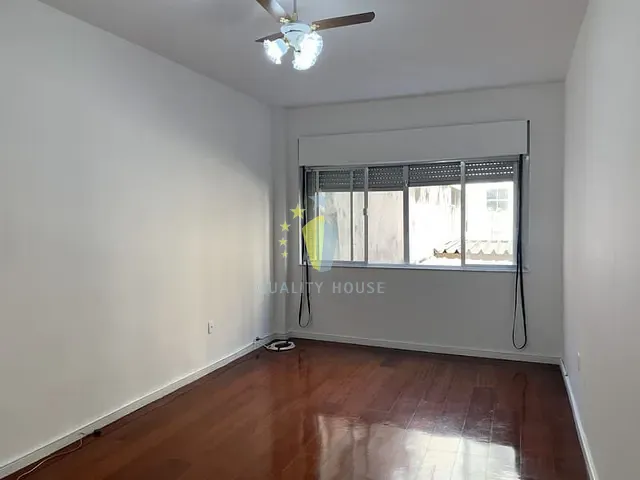 Apartamento com 105m² 3 quartos e 2 banheiros, à venda, no bairro Copacabana em Rio de Janeiro