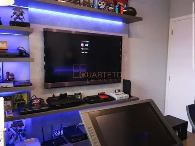 Apartamento 3 quartos e 3 banheiros, à venda, no bairro Vila Alpina em São Paulo